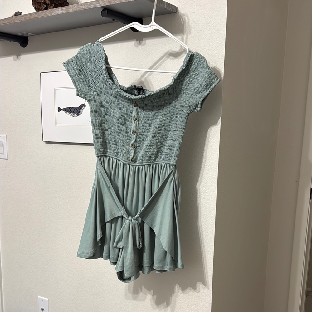 Rue21 Green Smocked Tie Front Bodysuit